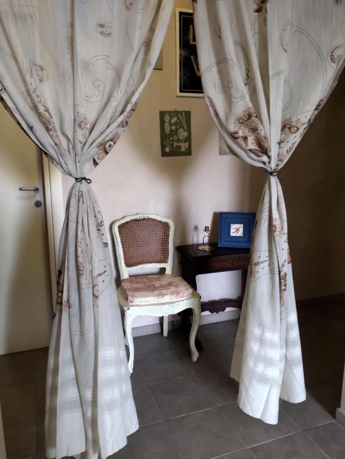 Casa de Campo - Il Casale Toscano - 1900mt From Leaning Tower - No Breakfast - Free Parking *