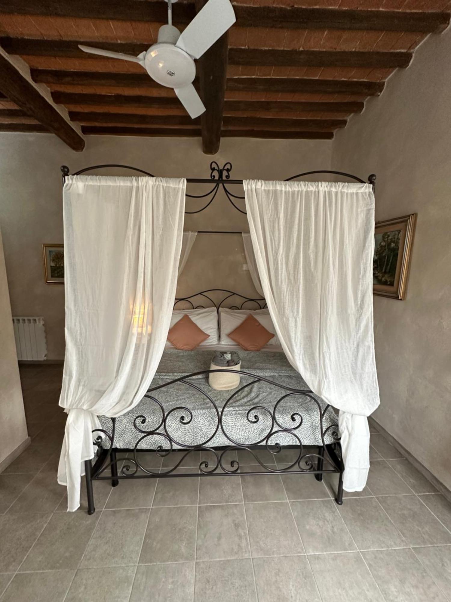 - Il Casale Toscano - 1900mt From Leaning Tower - No Breakfast - Free Parking *